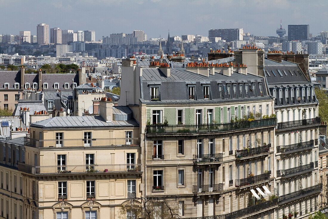 France,Paris,75,4th arrondissement,boulevard Henri IV,plunging view