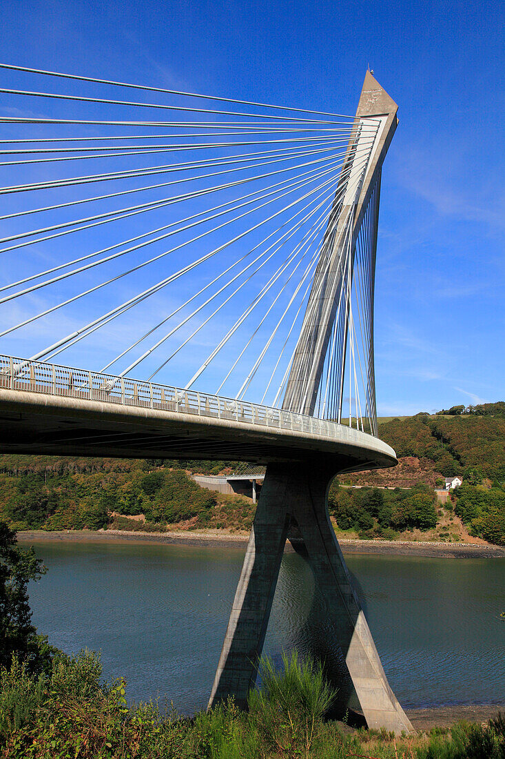 France,Brittany,Finistere department (29),Plougastel peninsula,Terenez bridge on aulne river (between Argol and Rosnoen)