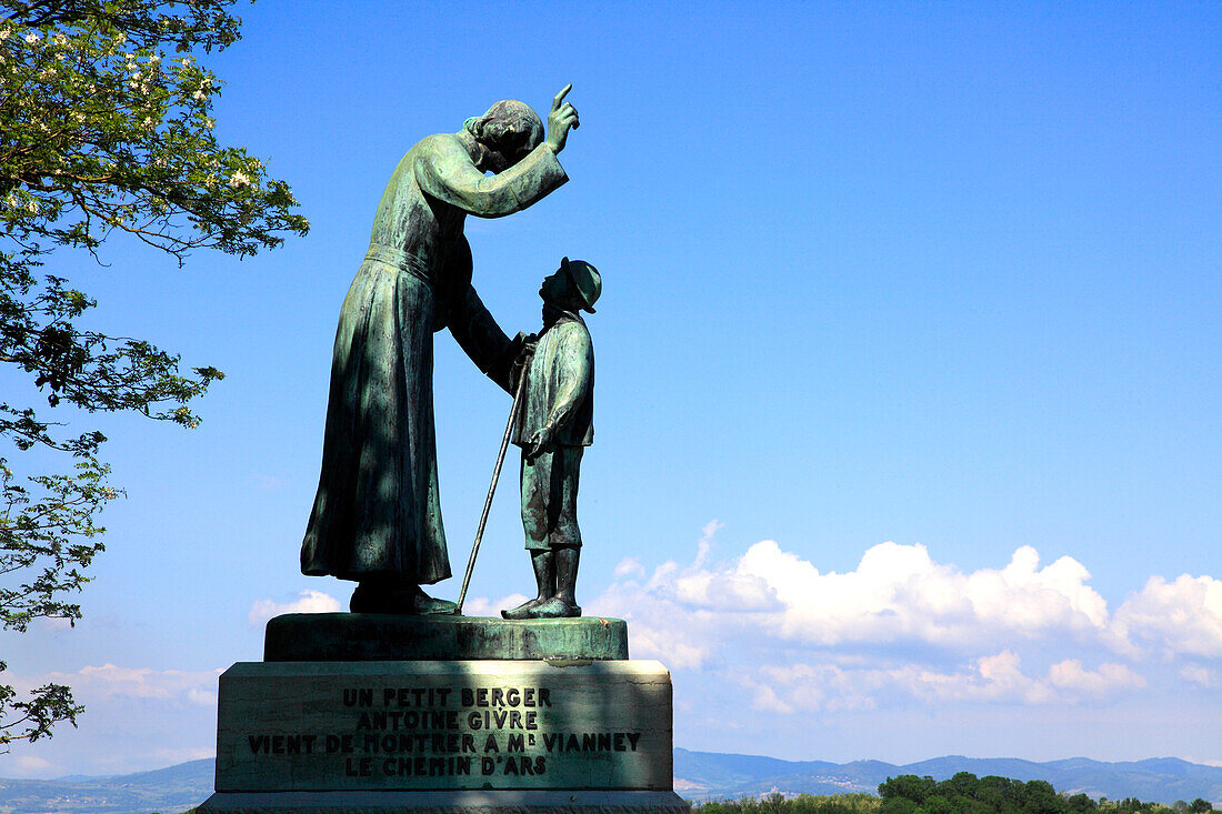 Frankreich,Auvergne Rhone Alpes,Ain department (01),Ars sur Formans,memorial to Jean Marie Vianney