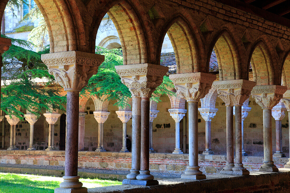 France,Occitanie,Tarn et garonne (82),Moissac,Saint Pierre abbey,the cloister,Unesco world heritage