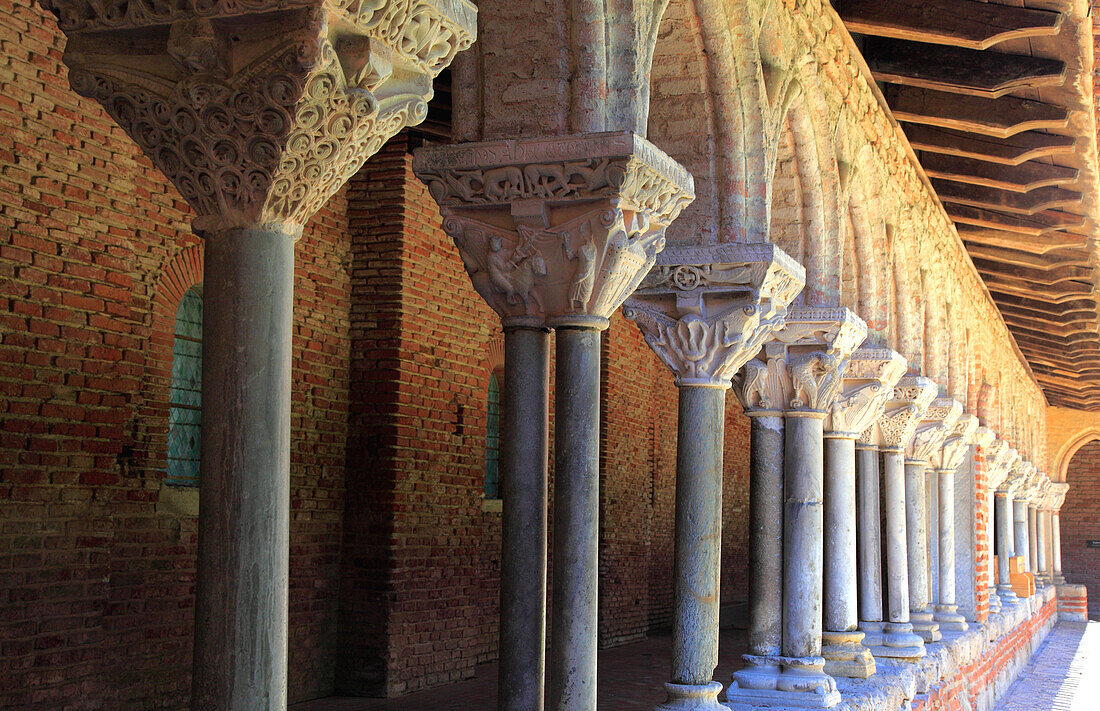 France,Occitanie,Tarn et garonne (82),Moissac,Saint Pierre abbey,the cloister,Unesco world heritage