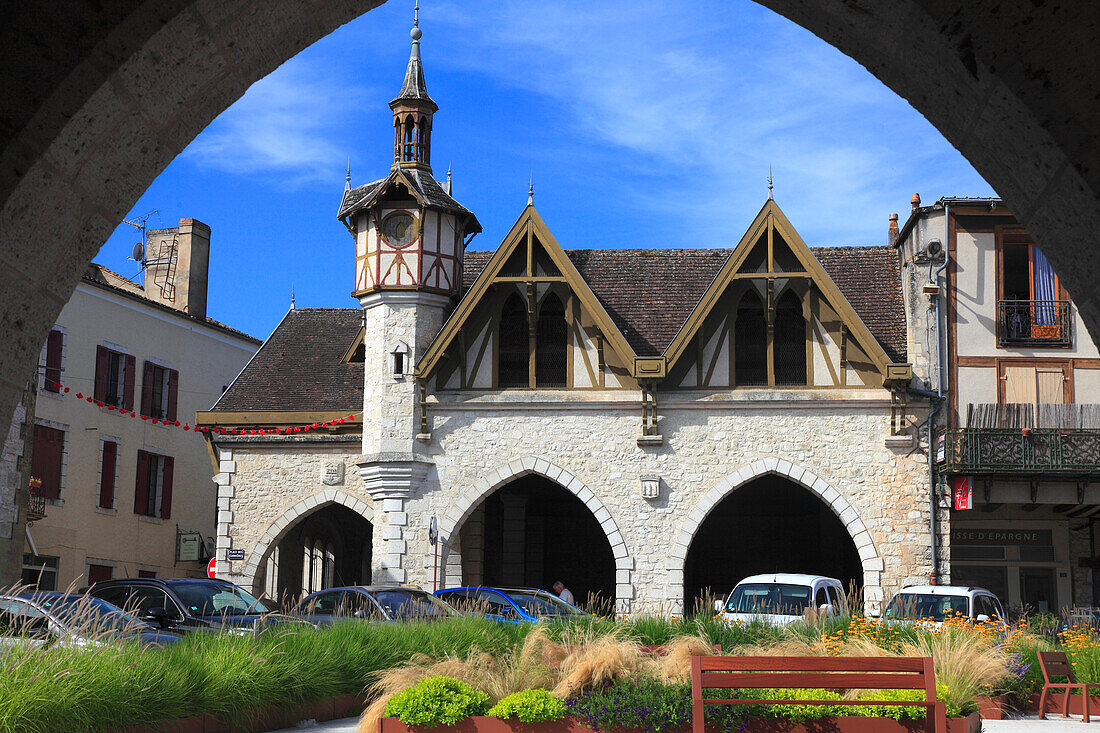 France,Nouvelle Aquitaine,Lot et Garonne department (47),Castillonnes,cornieres square