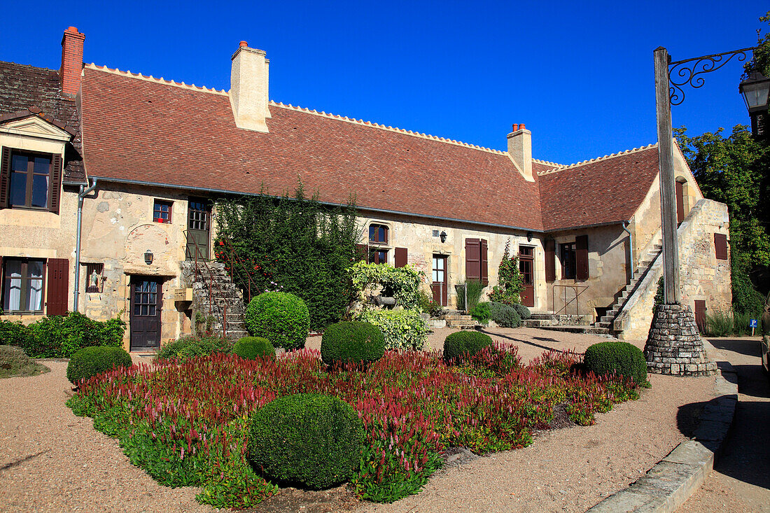 Frankreich,Centre Val de Loire,Cher department,Apremont sur Allier