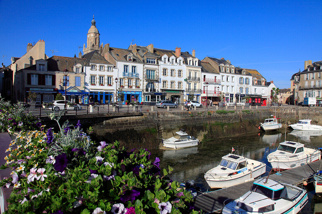 France,Pays de la Loire,Loire Atlantique (44),Le Croisic,Grande Chambre quay