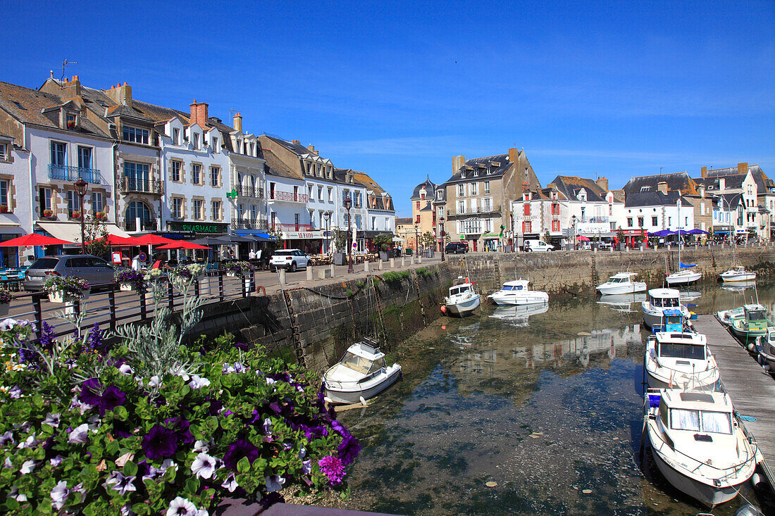 Frankreich,Pays de la Loire,Loire Atlantique (44),Le Croisic,Grande Chambre quay