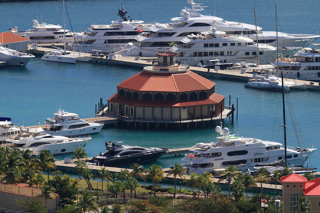 Caribbean,Caribbean Sea,US Virgin Islands,Saint Thomas Island.  Charlotte Amalie