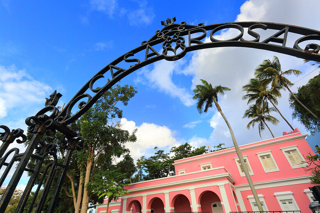 Usa,Puerto Rico,San Juan. Casa Rosa.