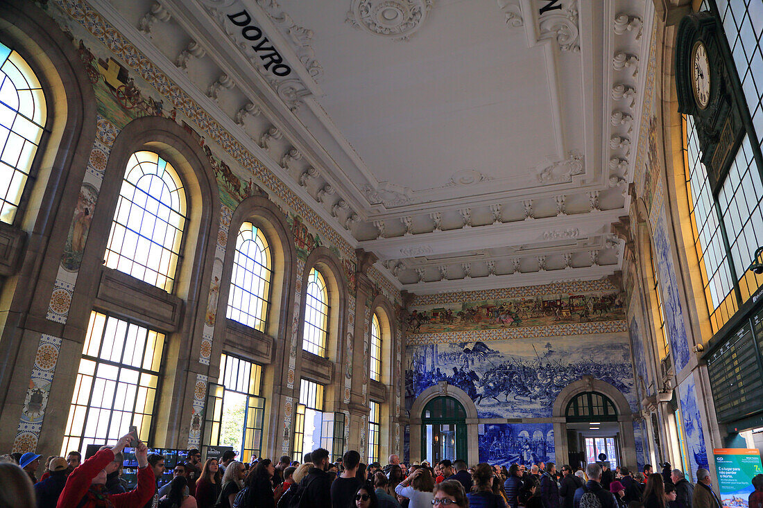 Europa,Portugal,Porto.Bahnhof Porto-São Bento