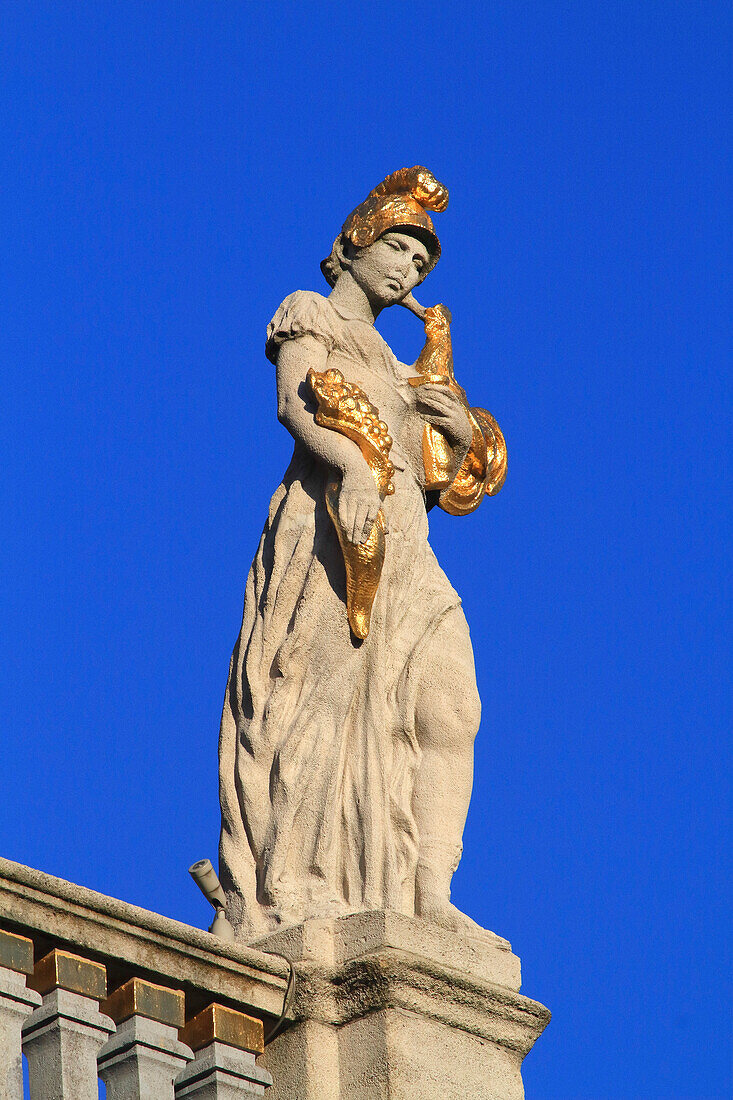 Europe,Belgium,Brussels. Grand Place. Spain King house