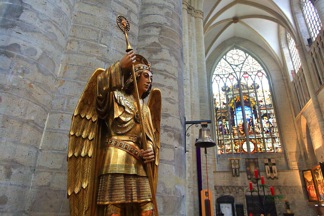 Europe,Belgium,Brussels. Saint-Michel et Gudule cathedrale. St Michel statue