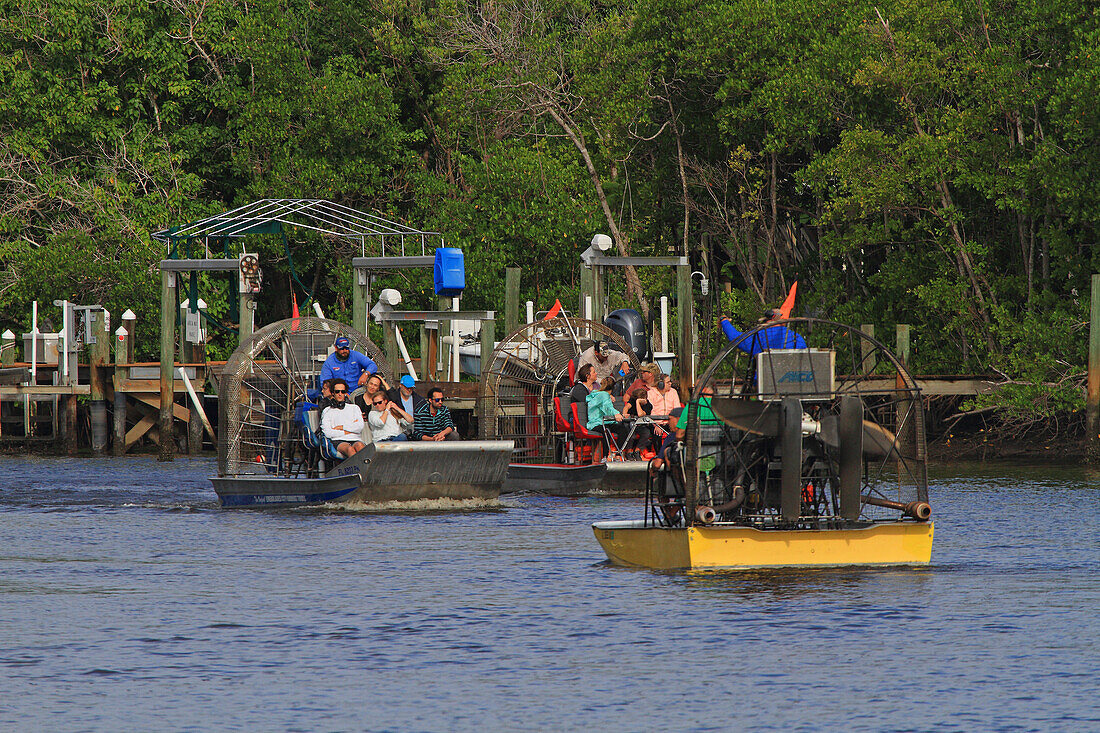 Usa,Florida. Everglades-Stadt. Luftkissenboot