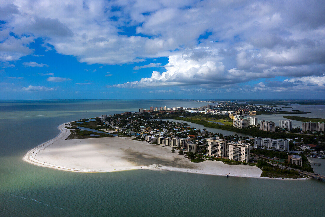 Usa,Florida. Lee County. Fort Myers beach. Estero Island. Big Carlos Pass