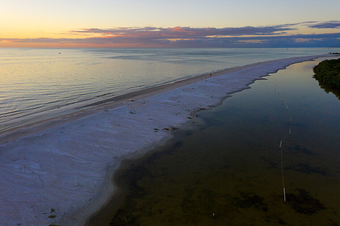 Usa,Florida.  Collier County. Marco Island,Tigertail Beach