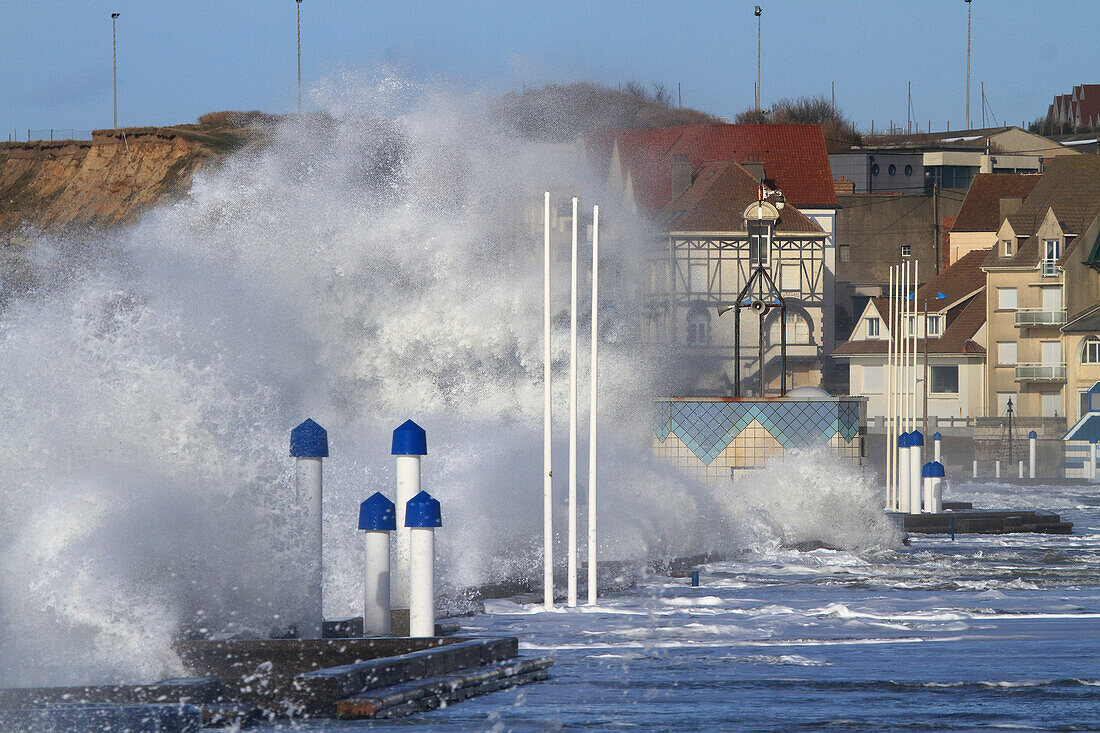 France,Hauts de France,Pas de Calais,Opal Coast,Ciara storm. Wimereux seaside