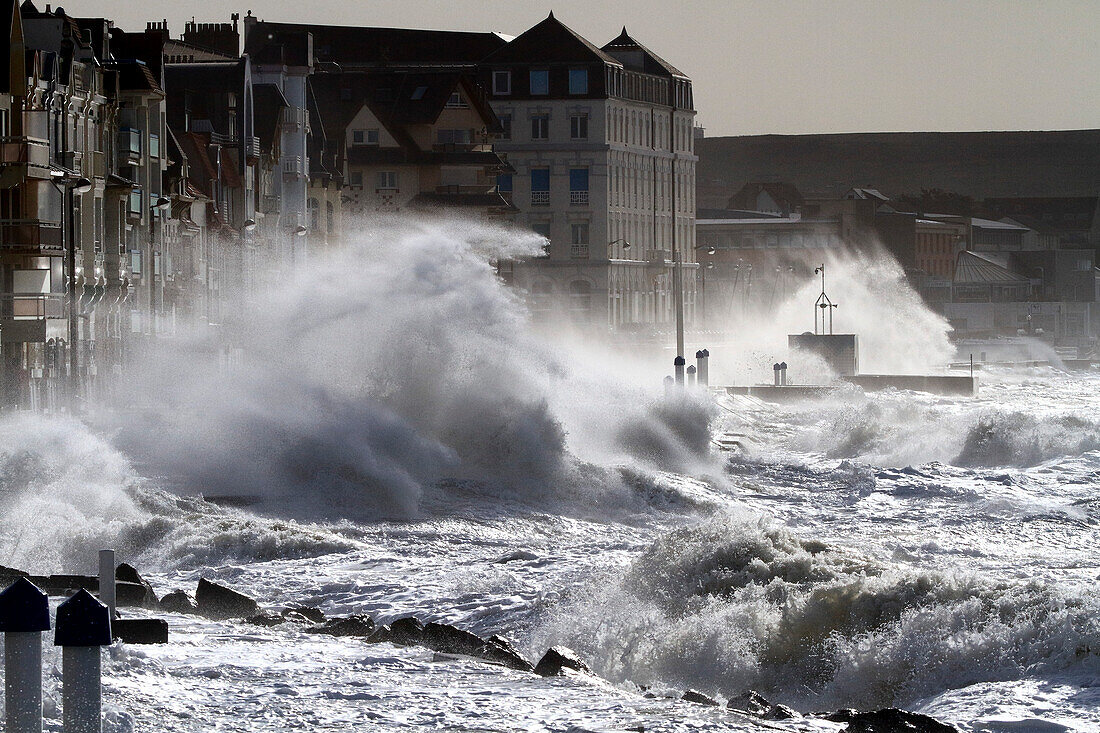 France,Hauts de France,Pas de Calais,Opal Coast,Ciara storm. Wimereux seaside