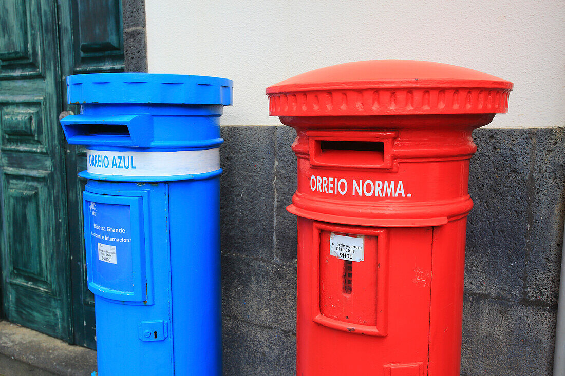 Insel Sao Miguel, Azoren, Portugal. Ribeira Grande. Briefkasten