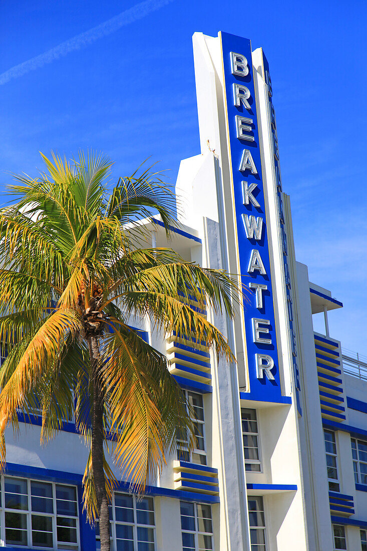 Usa,Florida,Miami,South Beach,Breakwater Hotel