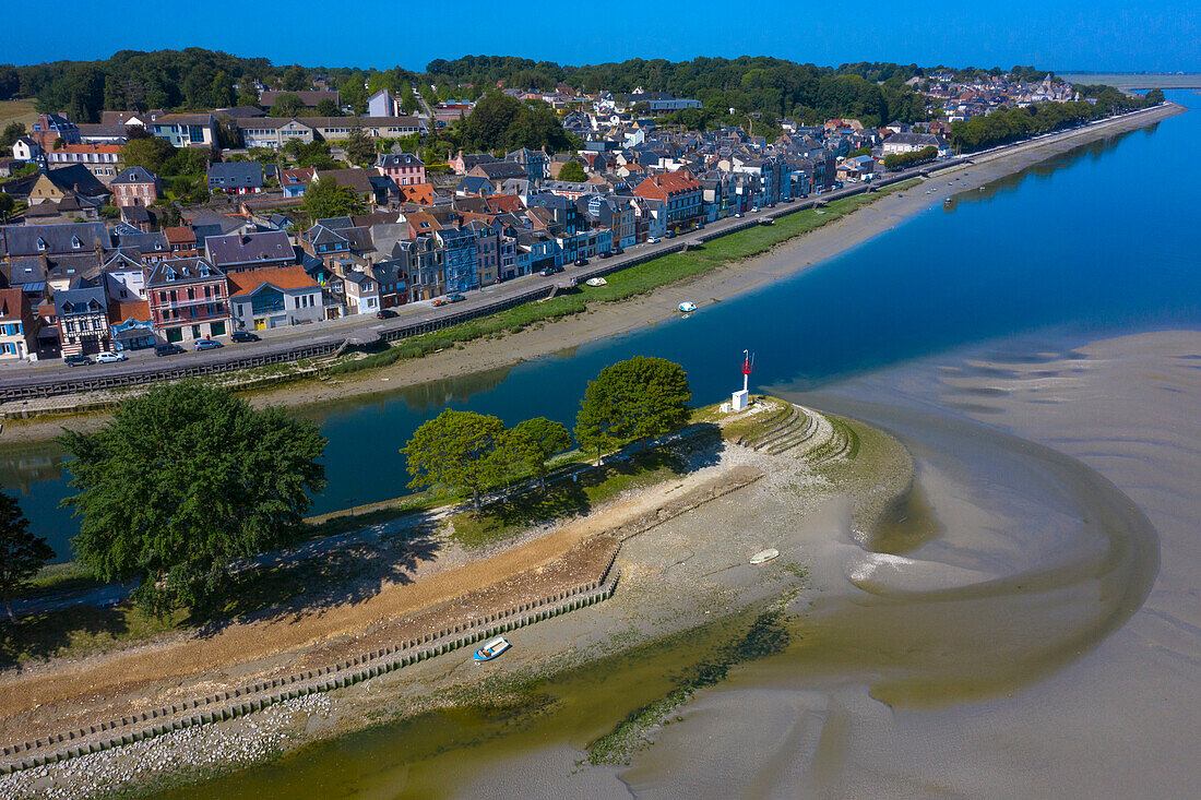 France,Hauts de France,Somme. Baie de Somme. Saint-Valery-sur-Somme. Ville Haute. St Martin church