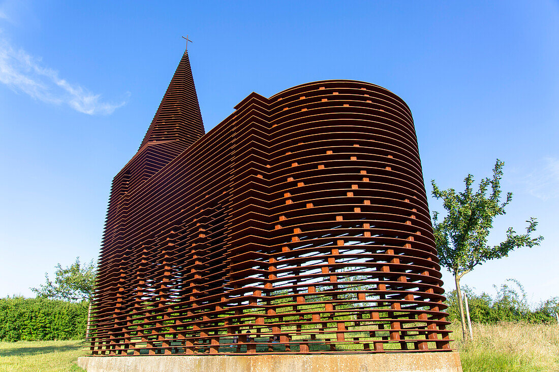 Europa,Belgien,Borlgloon. Kirche,von Gijs Van Vaerenbergh