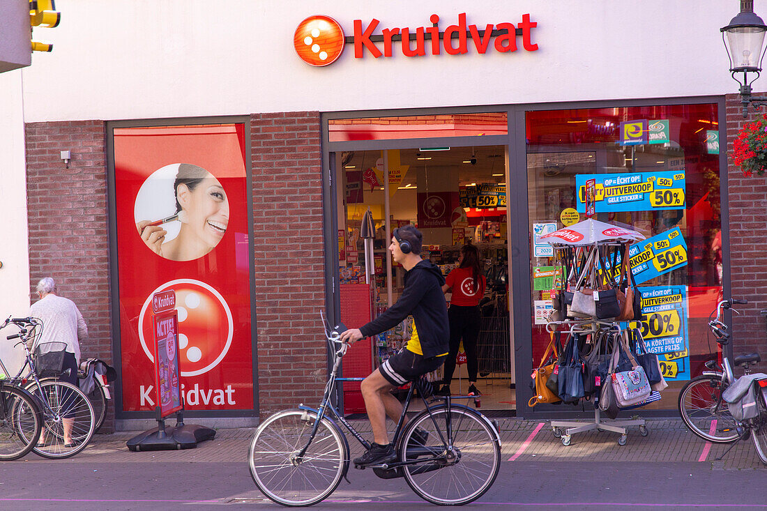 Europe,Nederlands. Kruidvat shop