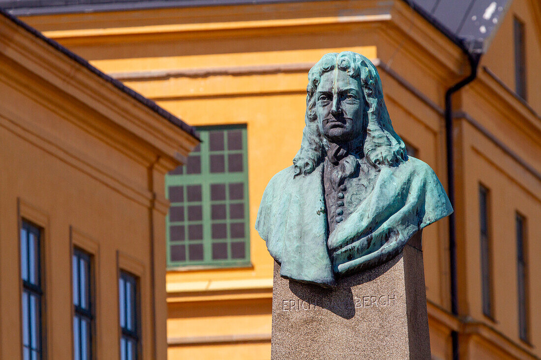 Europa,Skandinavien,Schweden. Karlskrona. Kungsbron. Denkmal des Stadtplaners Erich Dahlberg