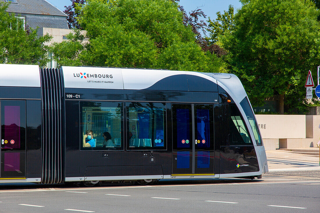 Europa,Luxemburg,Luxemburg-Stadt. Straßenbahn