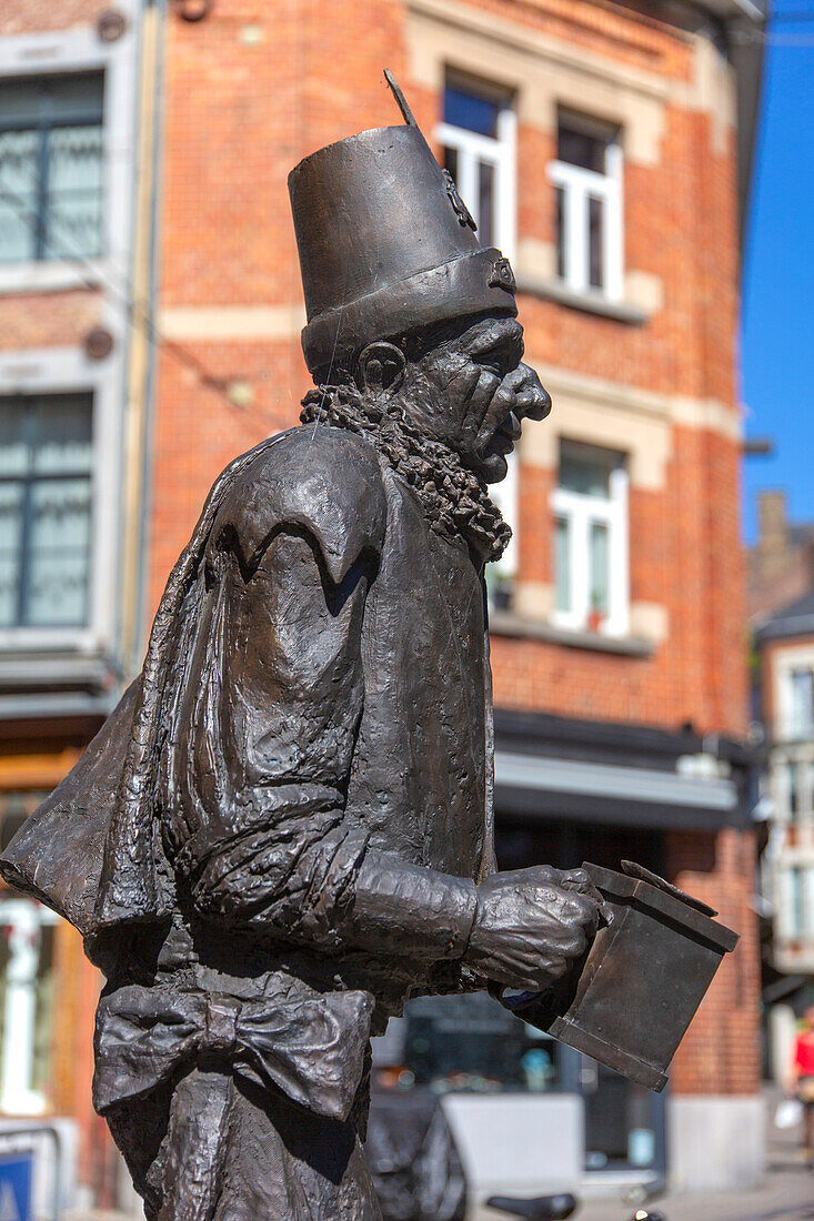 Europa,Belgien,Namur. Molon-Statue