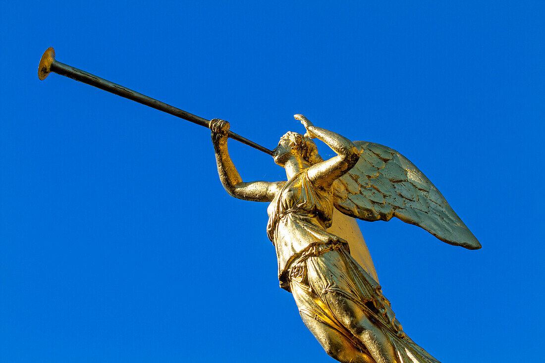 Europa,Belgien,Namur. Engel-Statue