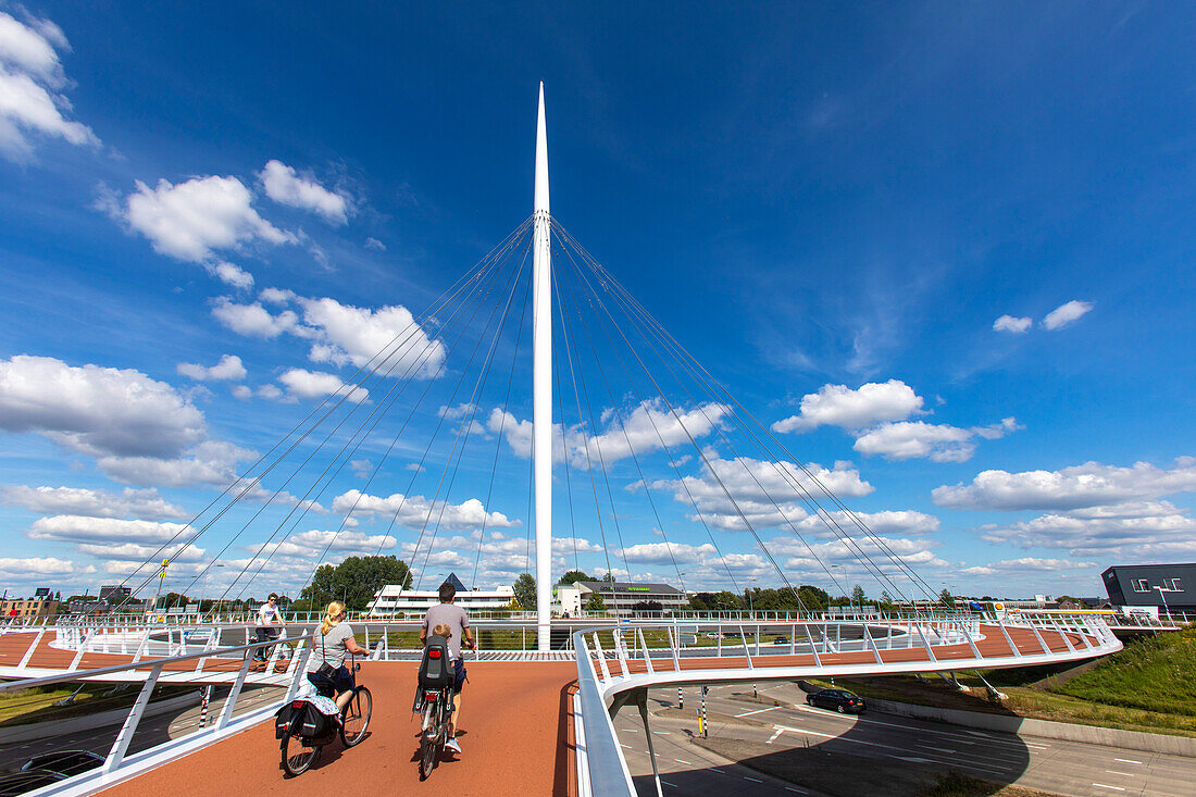 Europa,Nederlands. Eindhoven. Hovenring. Fahrradkreisel