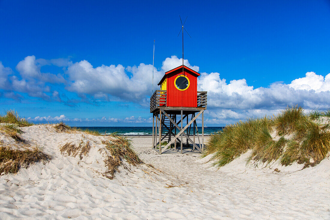 Europa, Skandinavien, Schweden. Skanien.  Halbinsel Falsterbo. Skanor. Rettungsschwimmer