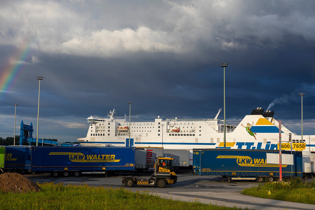 Europe,Germany. Schleswig-Holstein. Travemuende. Travemuende-Lubeck harbour. TT-Line GmnH  ferry. LKW Walter trucks