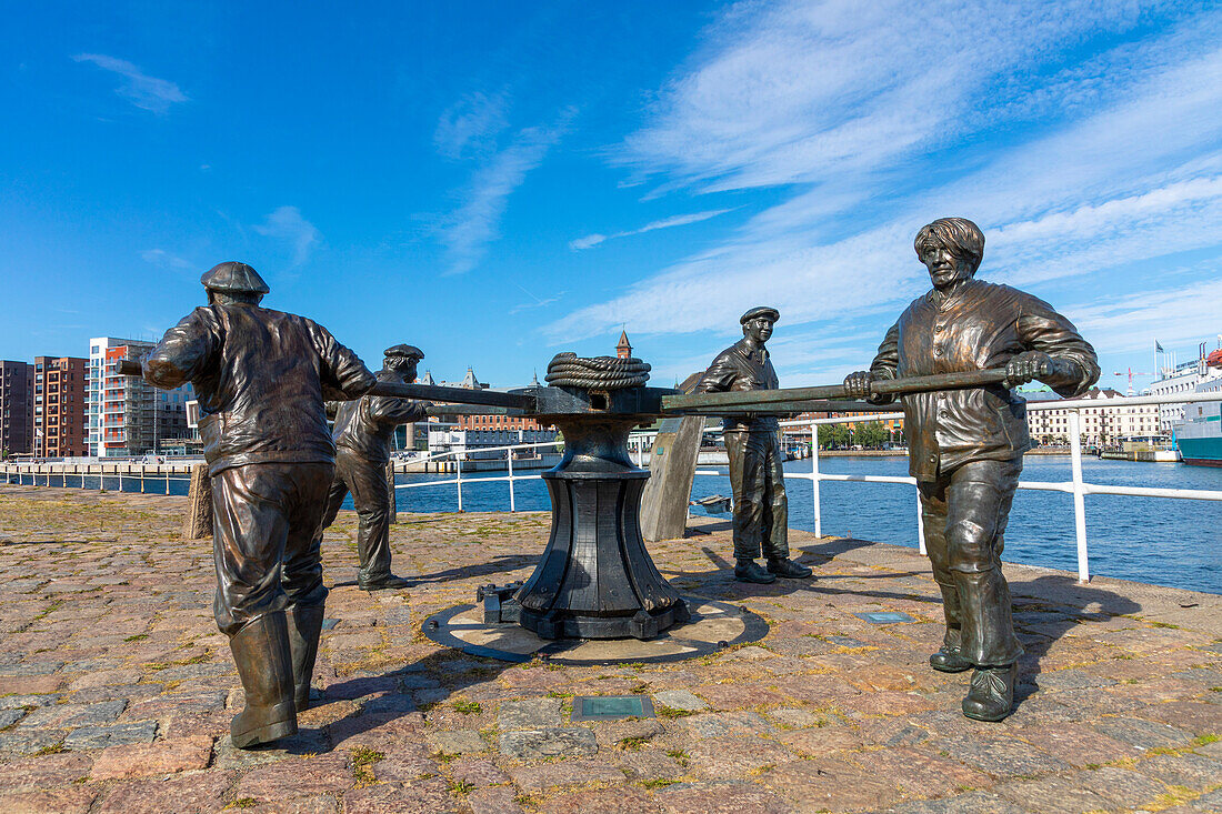 Europe,Scandinavia,Sweden. Scania. Helsingborg. Gangspelet,Cabestan,by Finnish sculptor Risto Karvinen