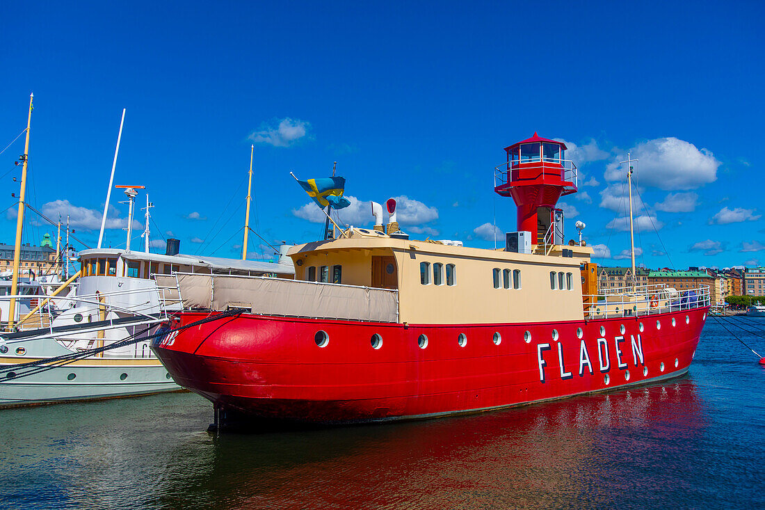 Europa,Skandinavien,Schweden. Stockholm... M / S Fladen. Leuchtturmboot, gebaut 1892. Insel Skeppsholmen