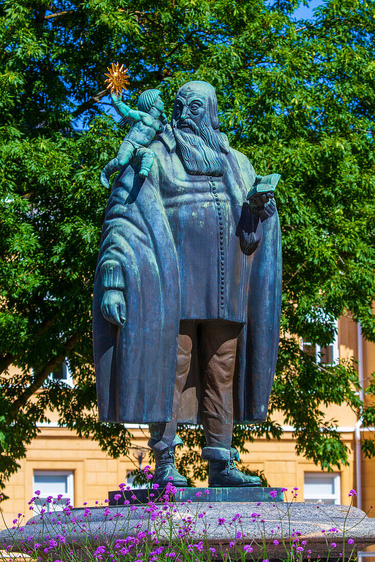 Europa,Skandinavien,Schweden.. Vaestmanland. Vaesteras. Johannes Rudbeckius-Statue