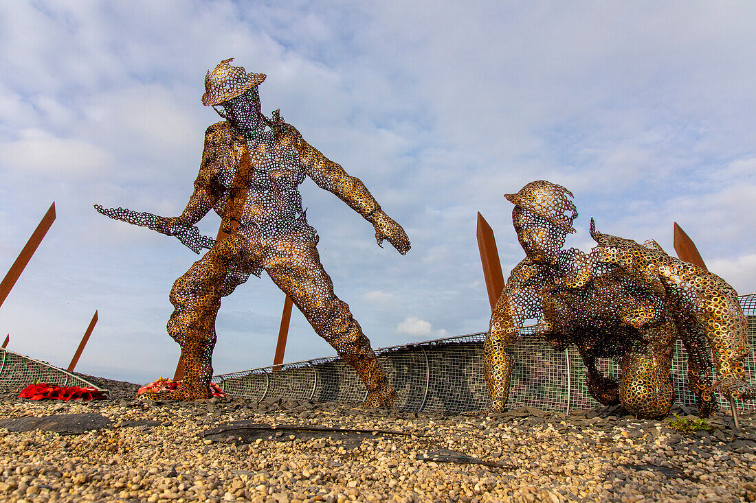 Frankreich, Normandie, Arromanches-les-Bains, Basse-Normandie, Calvados. D-Day 75 Garten