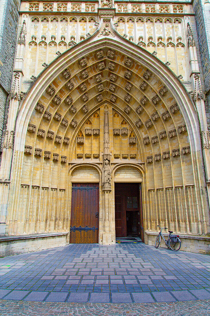 Europe,Belgium,Kortrijk,West Flanders Province. Church St Martin