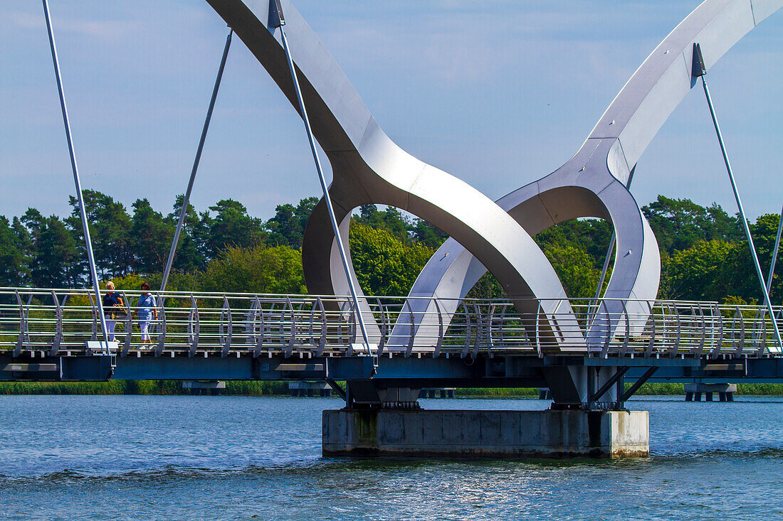 Europa,Skandinavien,Schweden.. Soelvesborg. Längste Fußgänger- und Fahrradbrücke in Europa