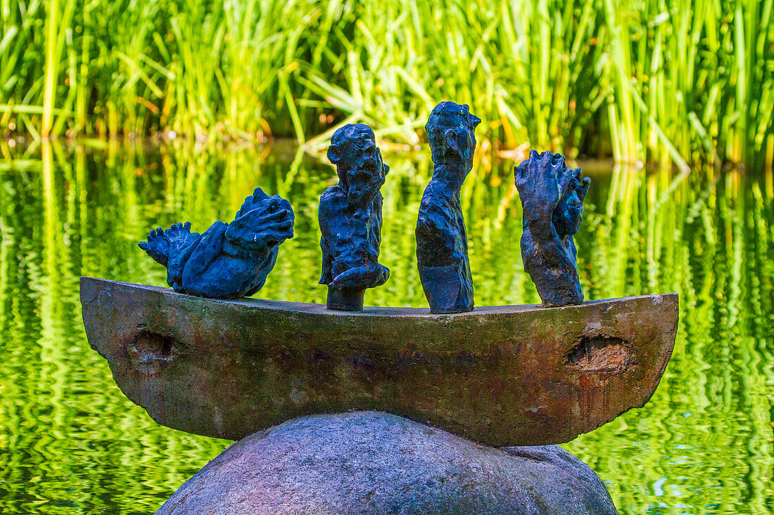 Europa,Skandinavien,Schweden.. Västermanland. Vaesteras. Skulptur im Vasa-Park