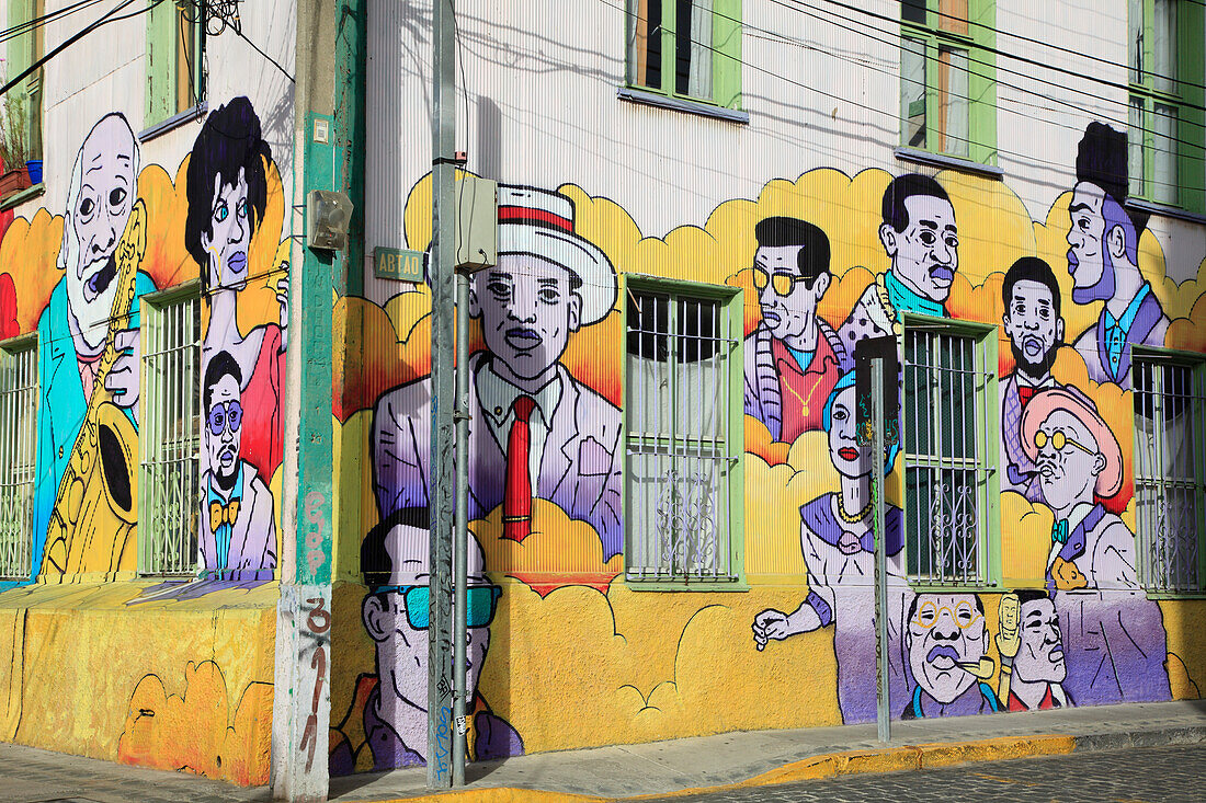 Chile,Valparaiso,mural,graffiti,street scene,