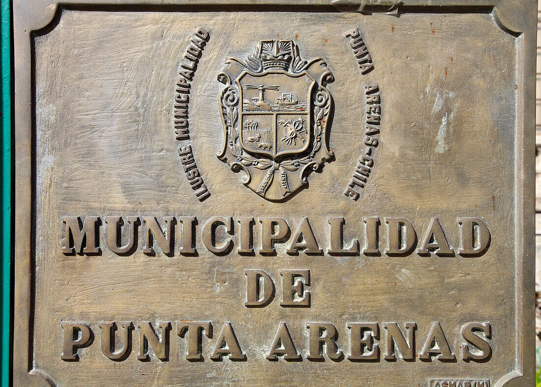 Chile,Magallanes,Punta Arenas,Plaza de Armas,Rathaus,Schild,