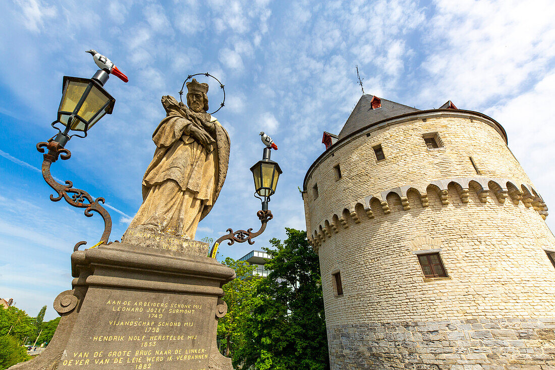 Europa,Belgien,Kortrijk,Provinz Westflandern. Turm De Broel