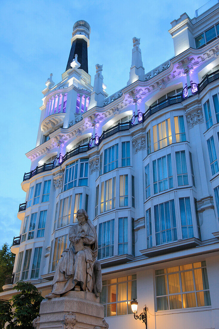 Spain,Madrid,Plaza de Santa Ana,Reina Victoria Hotel,Calderon de la Barca Monument