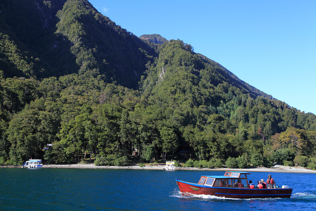 Chile,Lake District,Petrohue,Lago Todos Los Santos,boat,people,