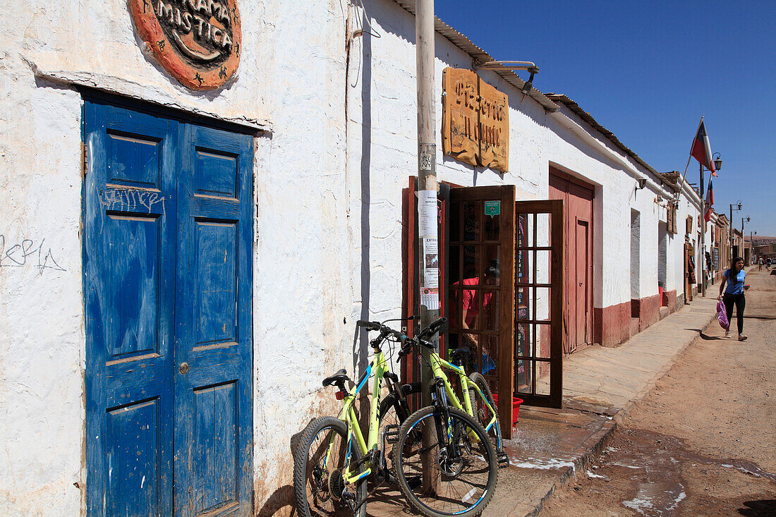 Chile,Antofagasta Region,San Pedro de Atacama,street scene,shops,houses,