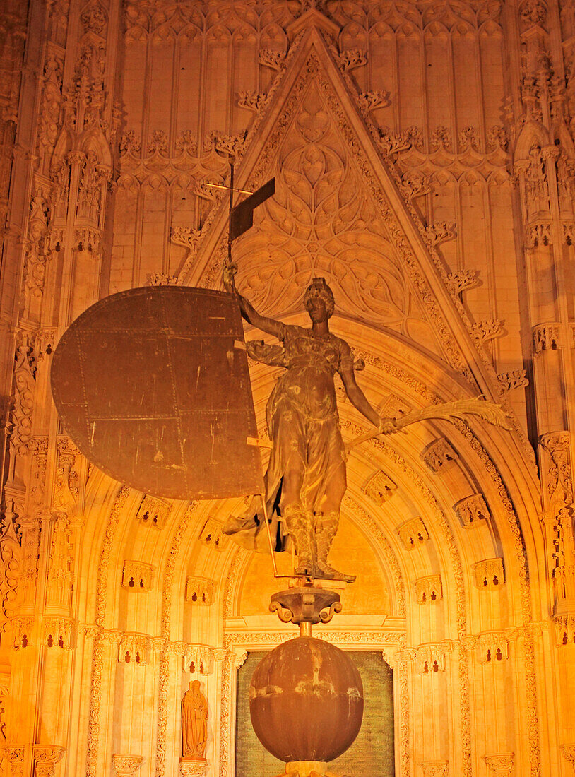 Spain,Andalusia,Seville,Cathedral,replica of the Giraldillo