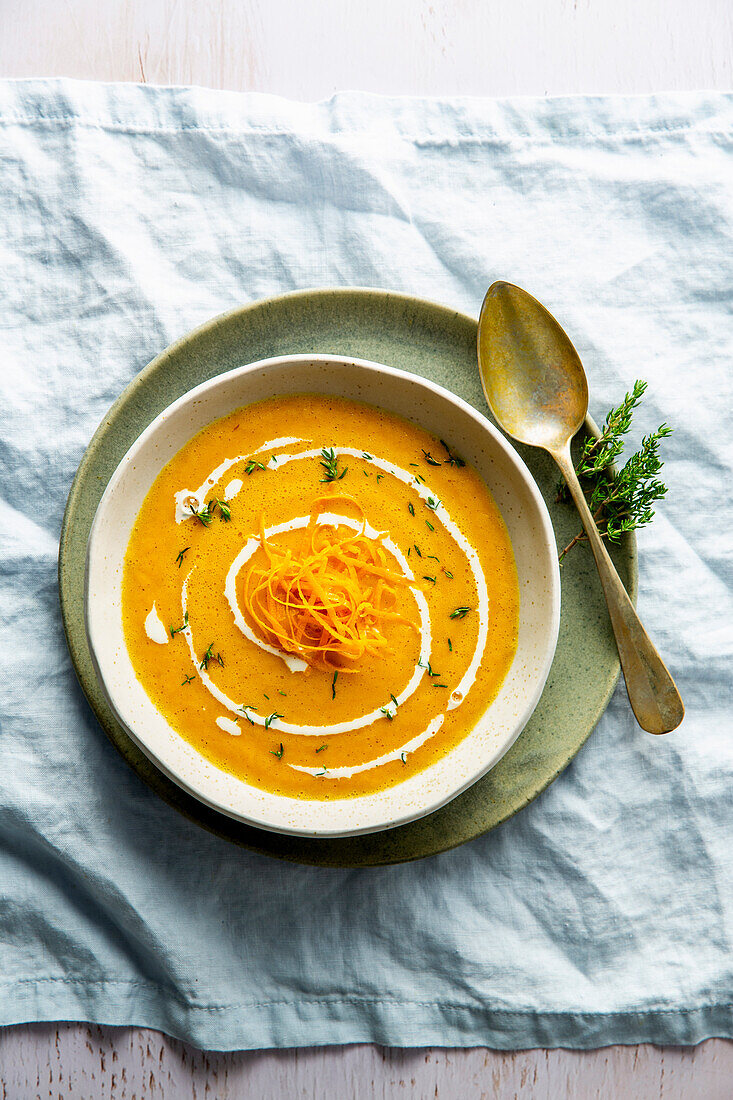 Pumpkin and orange cream soup