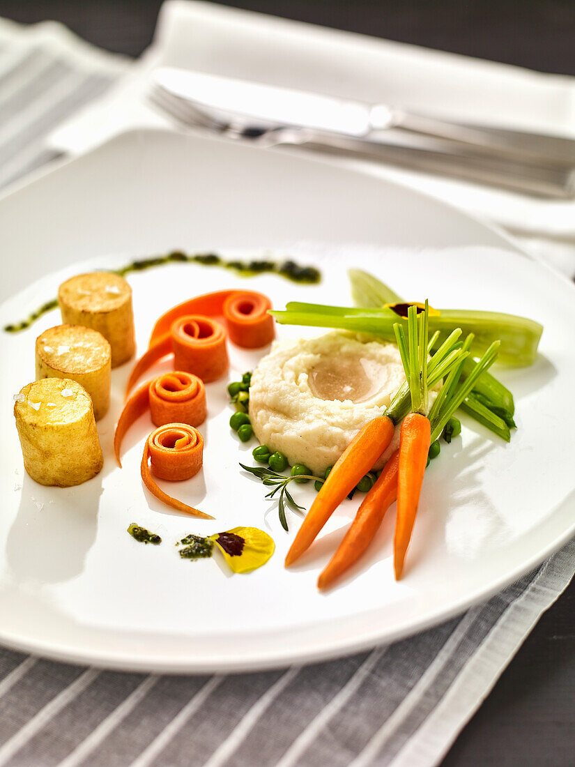 Steamed vegetables with herb pesto