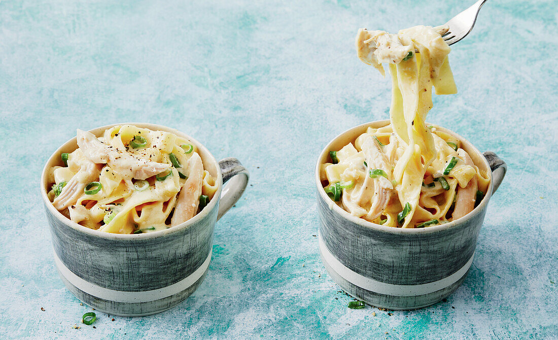 Chicken Alfredo mit Bandnudeln