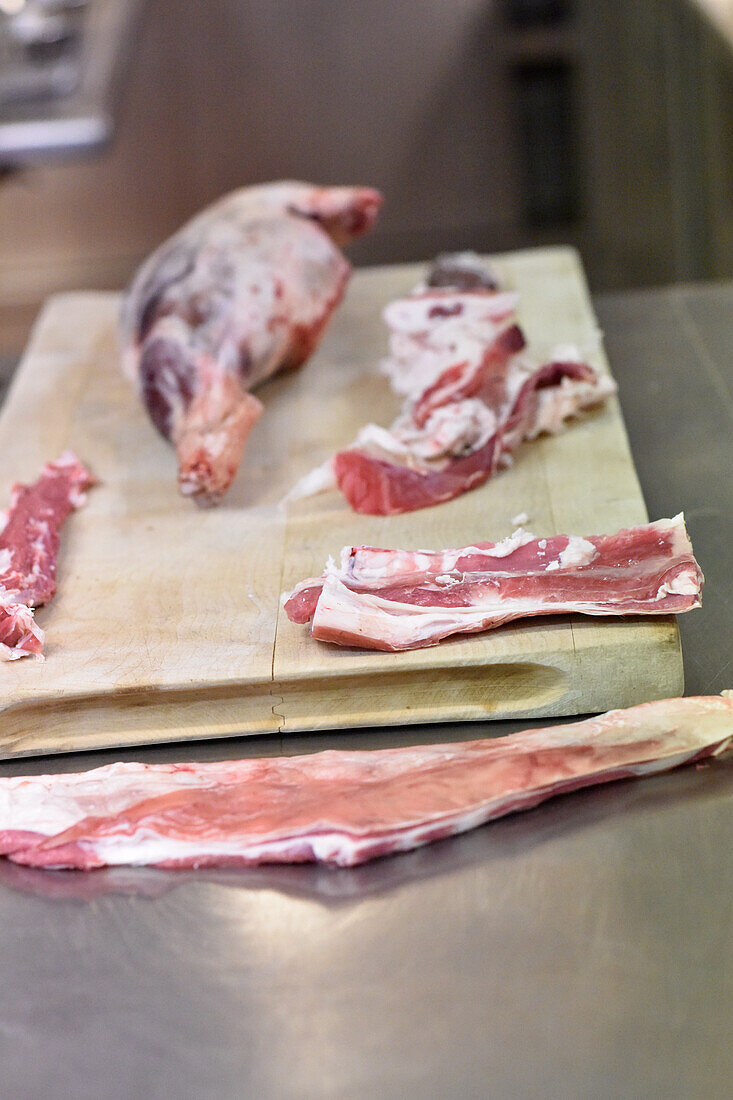 Sliced lamb