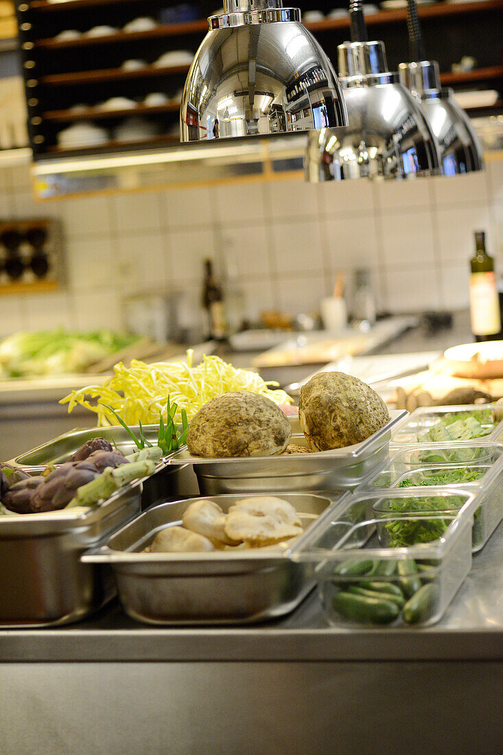 Mise en place in the professional kitchen